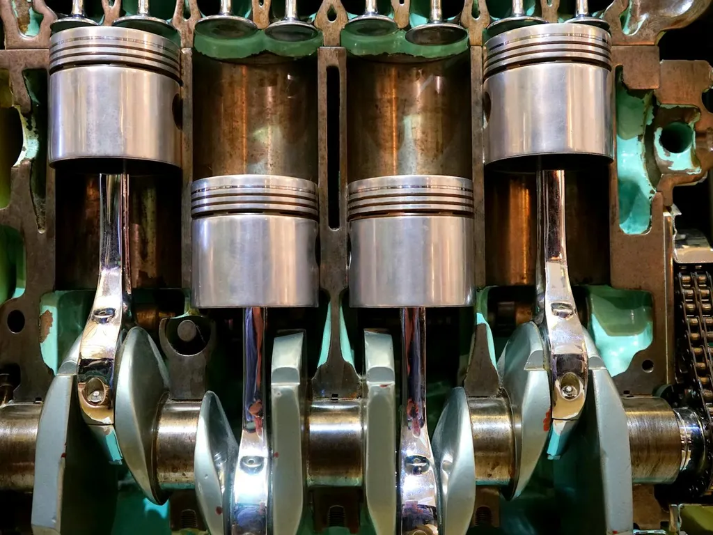 moteur-a-bruit-metallique